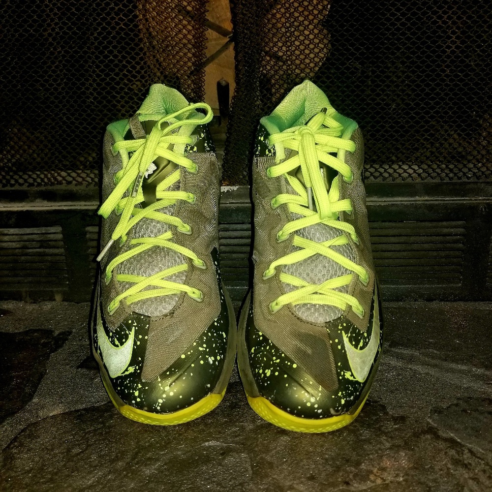 Nike Lebron Soldier XI